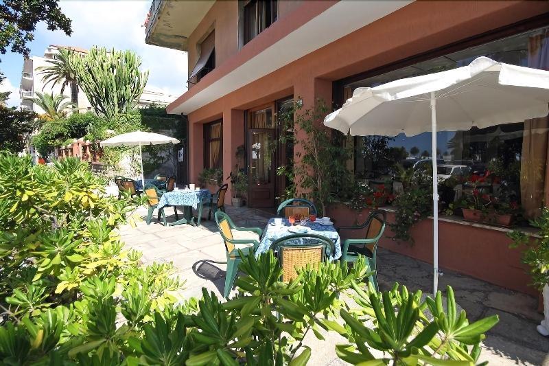 Kristina Hotel